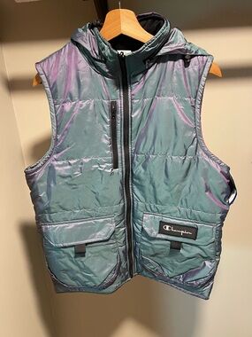 Champion Iridescent Hooded Puffer Vest in Green and Purple Vibes Rare New NWT